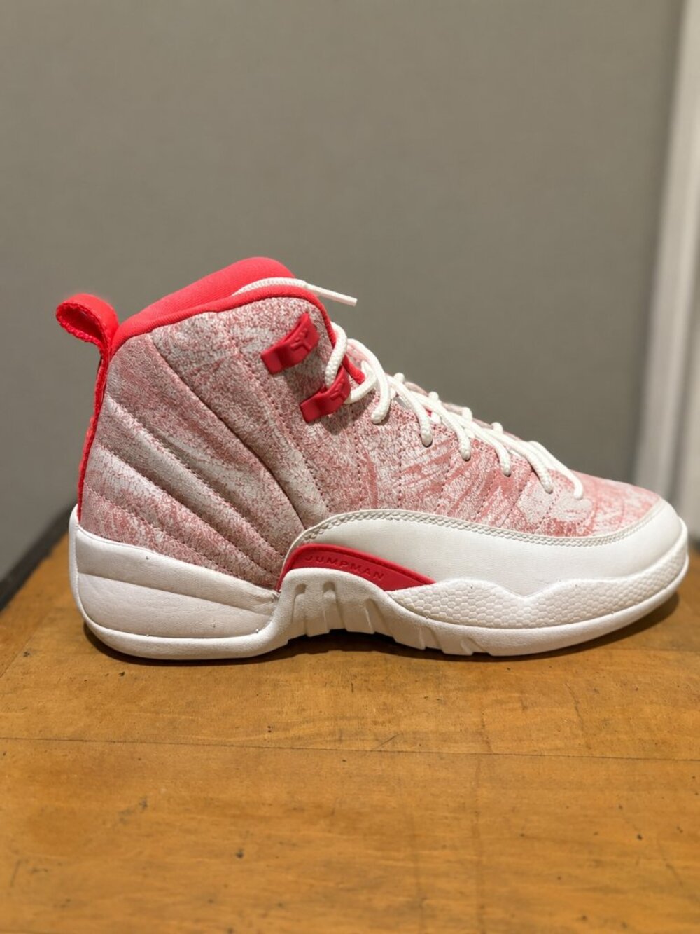 Nike Air Jordan 12 Retro GS Arctic Punch Ice Cream 5.5Y / Women's 7 NIB